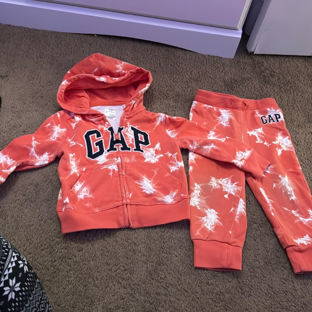 Baby Gap toddler jogger tie dye jogger set size 2 great condition